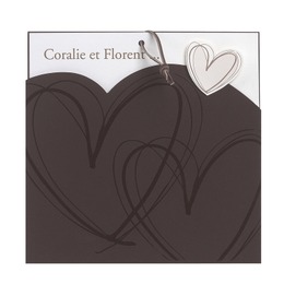 pochette marron et cœurs 