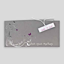 mariage gris et papillons fuschia